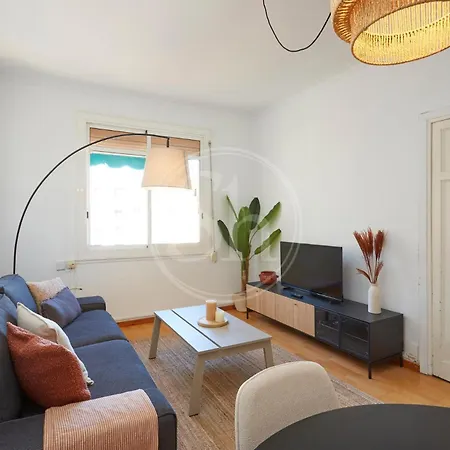 Huge Sagrada Familia Apartamento